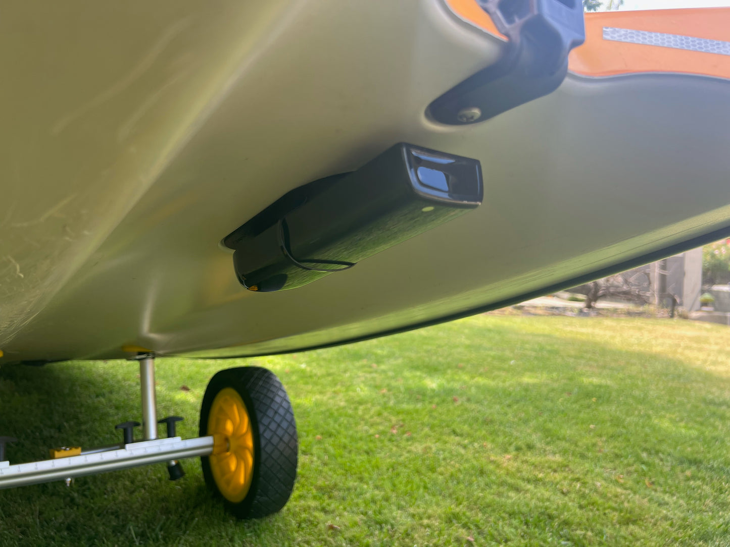 Hobie Lynx Rear Mount for Garmin 54 CV & 73 SV (DownVu Xdcr GT21-TM or GT56)